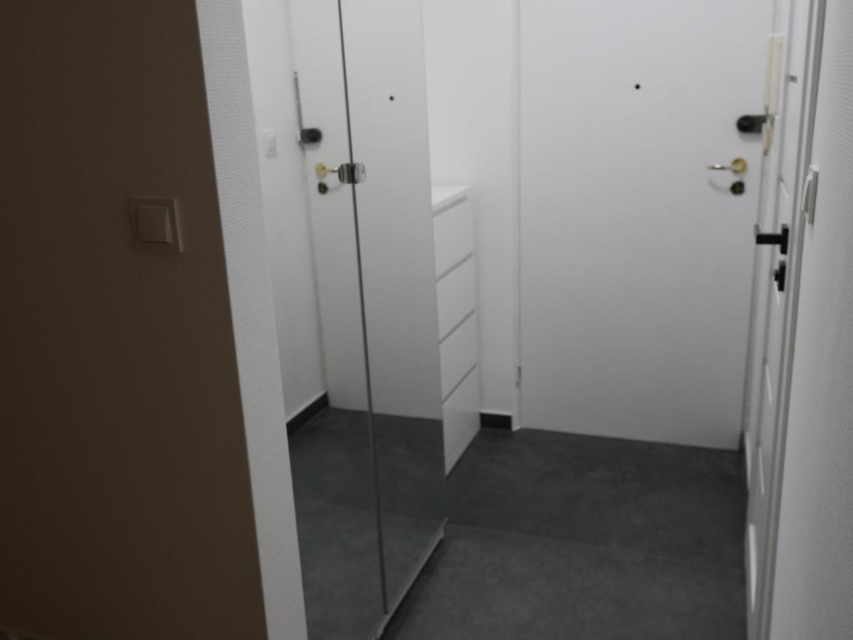 Appartamento Auschwitz New Flat For Rent Air Conditioning In The Apartament Oswiecim Nowe Mieszkanie - Centrum Klimatyzacja W Mieszkaniu Esterno foto